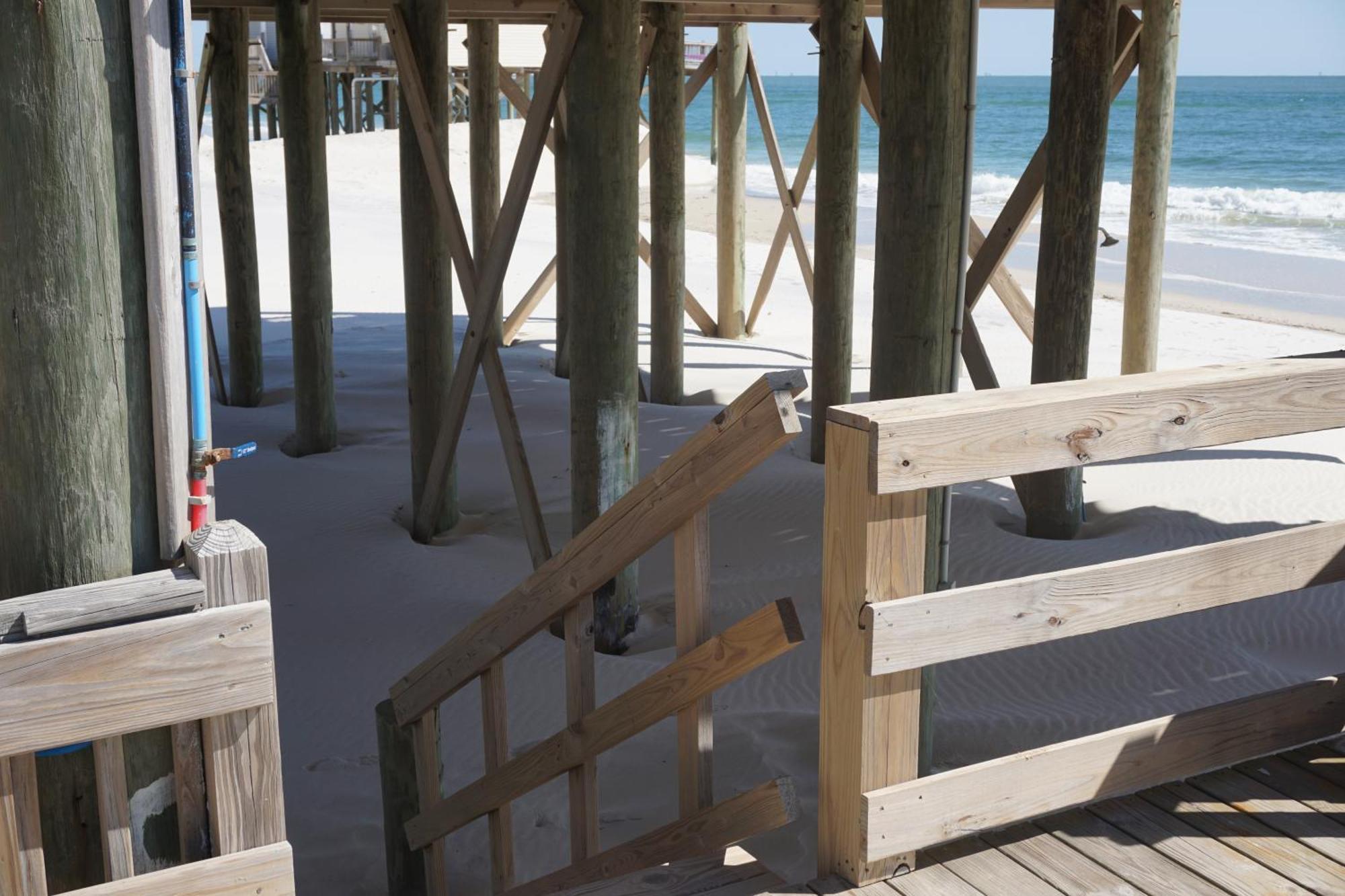 Marisol - Pet Friendly And Gulf Front! Enjoy The Large Deck With Amazing Views! Home Dauphin Island Zewnętrze zdjęcie